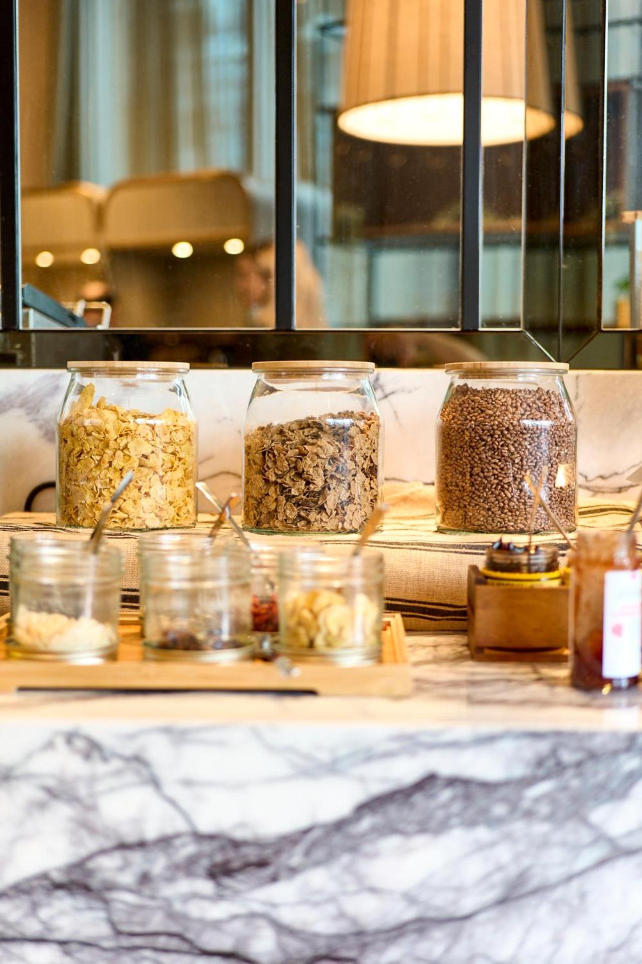 ホテル Dorsett メルボルン エクステリア 写真